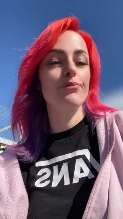 Since I won’t be able to upload as I normally do, here’s one recorded in secret🤭