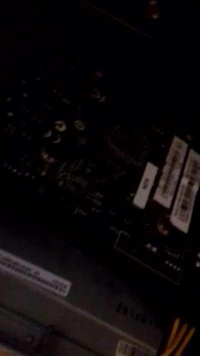 If it doesn't work, turn it off and on again... That's what my friend did, and now he lost his GPU