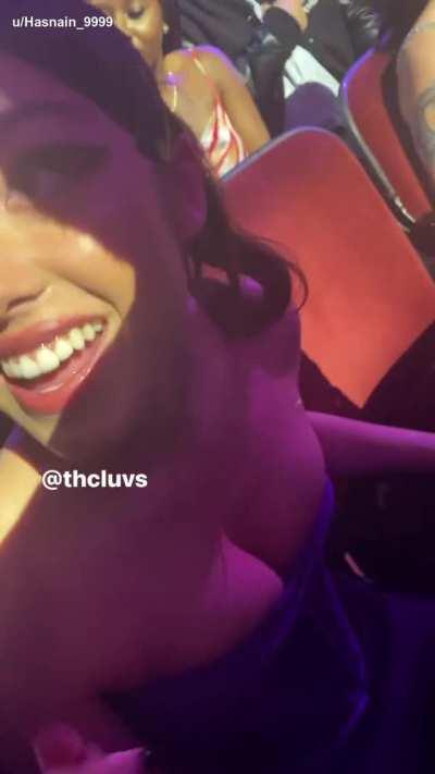 Busty Olivia Rodrigo