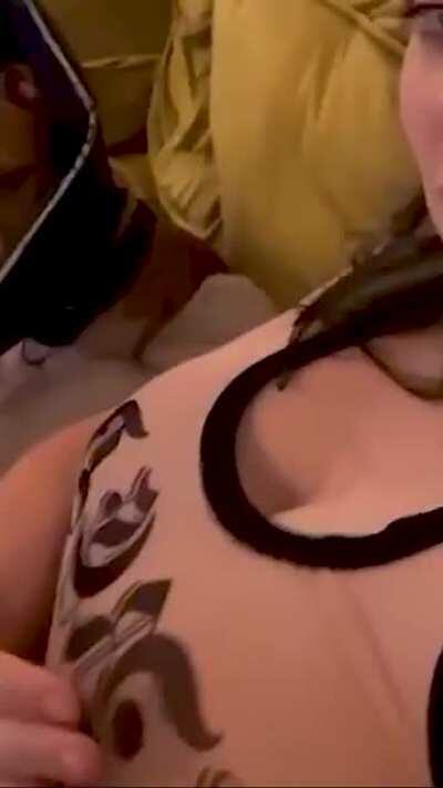 Roleplaying as Billie Eillish for you.