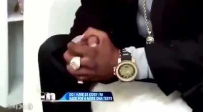 It genuinely hurts being a Twork Fan 😔😔😔HOW DO U FUMBLE 100K THAT HARD