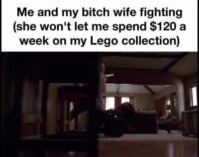 She doesn't even know about Bionicle lore 🙄