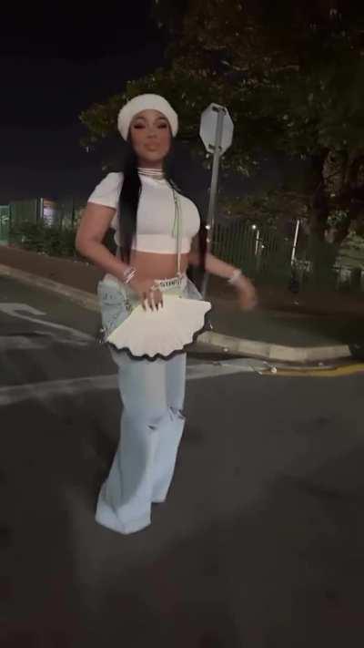 A hottie dj named Tiisetso