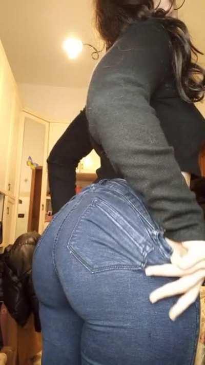 Would you fuck my innocent body?