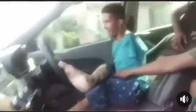 Acordei com o pé direito!