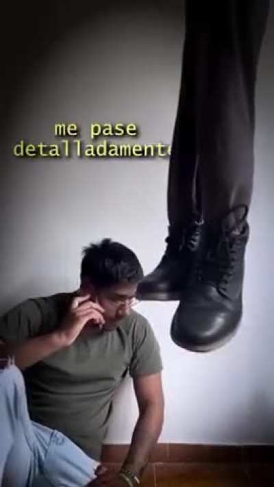 Cortito y al pie