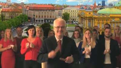 Ivo Josipović i dalje ima najjaću kampanju probajte me proturiječiti
