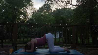 [COMP] Evolving my personal practice. This is my daily warm-up salutation sequence, which changes with me a little each day!