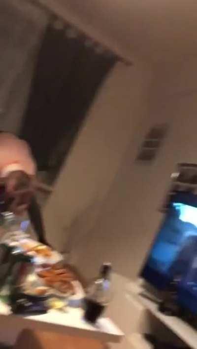 Do you know who's jean-claude Van Damme?