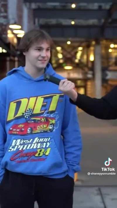 What does that have to do with shaving 💀