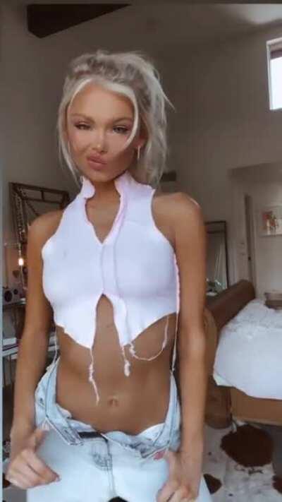 Kendel and her shirt