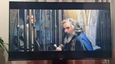 5 Numenorian Guards Can’t Take Galadriel On! 😆