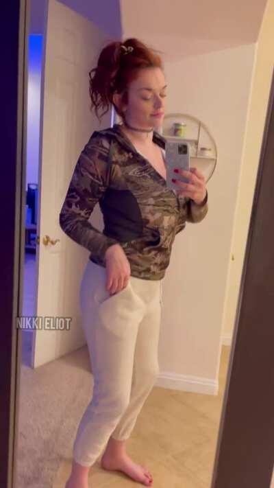 Grande Tetas de chica peliroja en video COMPLETO EN LOS COMENTARIOS/ UP ARRIBA PARA MAS SI TE GUSTO!!!