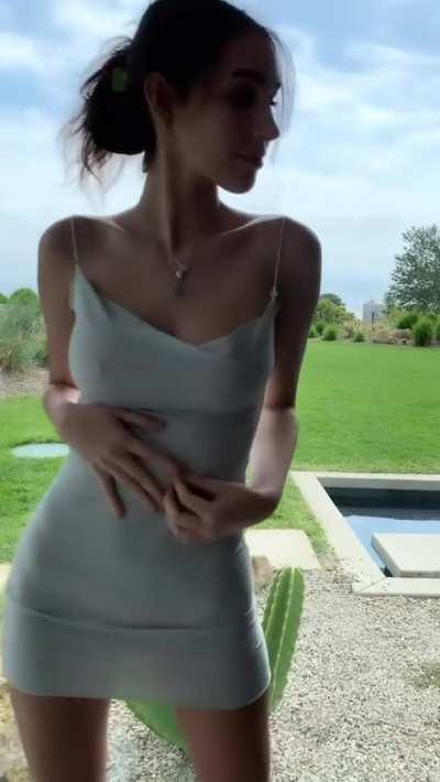 Help Pls Who is this Girl?