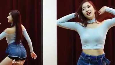 MINA MYOUI (Personal Favorites - The BlackSwan Series)