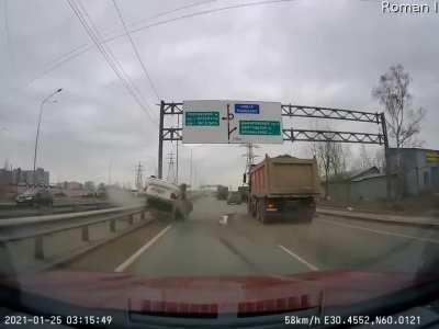 Car vs truck incident that could been much worse