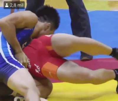 Só me respondam, vale um sacrificio desses para ganhar uma medalha?