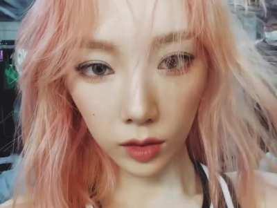 Pink Taeyeon