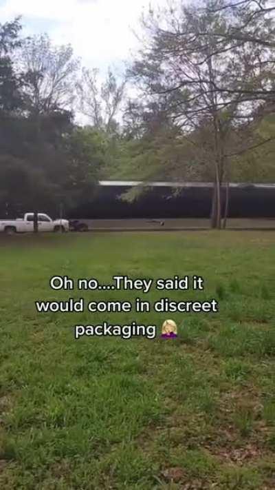 Big D energy (is it Falcon Heavy side booster?)