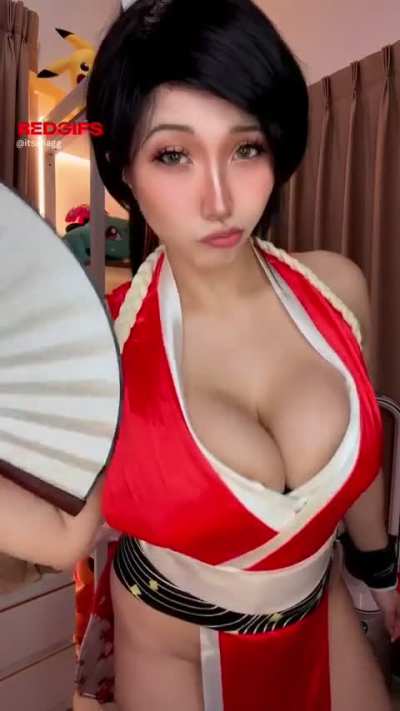 My Mai Shiranui cosplay (Aria)