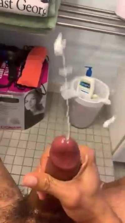 How many ropes did you count?