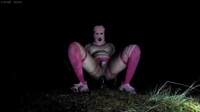 big dildo ride in public forrest with chastity!