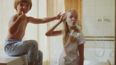 USNI: Plastics Threaten the World Ocean narrated by Cpt. Don Walsh (ret.) (2017) [Current progress update in comments]