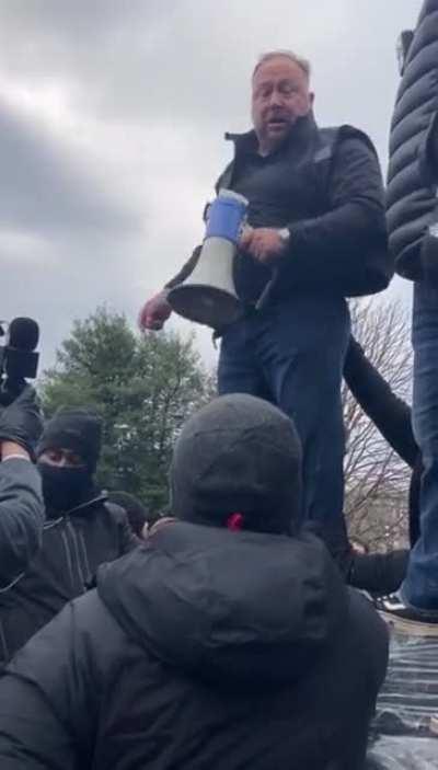 Alex Jones on January 6th
