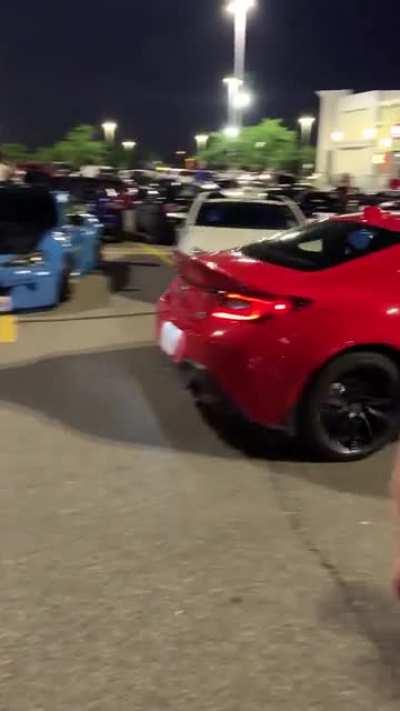 A show stopper on yesterday’s 8/6 day meet at Toronto, when a wild GR 86 showed up