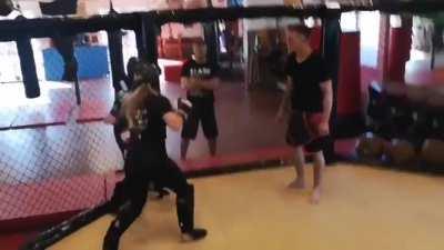 Girl vs Guy Fight - Spinning Head Kick