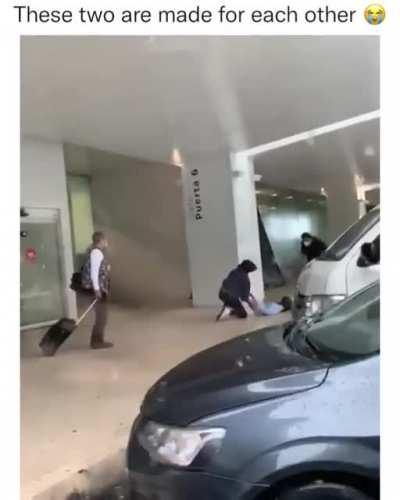 These two are made for each other o