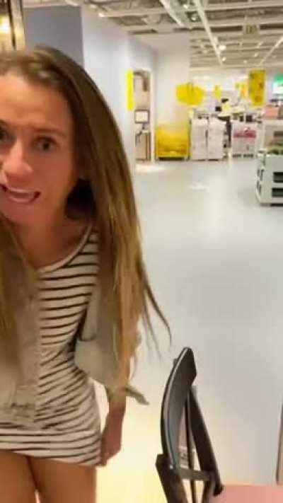 How I avoid getting caught flashing in public