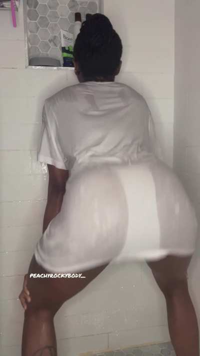 Come take a shower with me :)