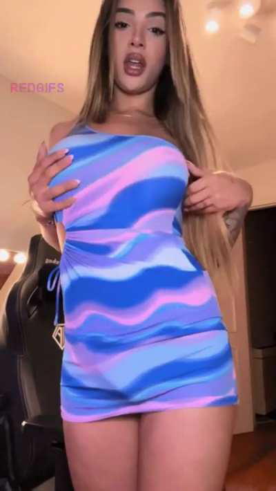 I wonder if you are getting hard looking at me