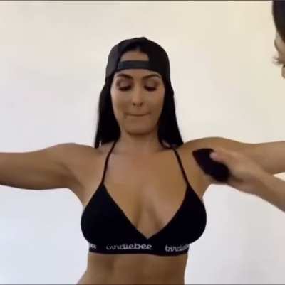 Nikki and Brie (Birdiebee photoshoot 2017 YT)