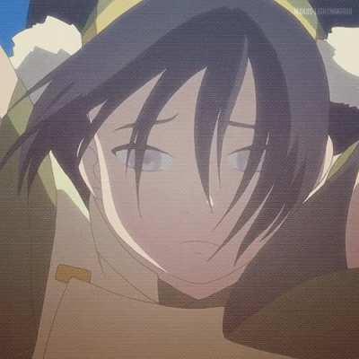 Hay amk ya bugün doğum günüm kız arkadaşım sürpriz hazırlamış ama davar gibi eve uğramak yerine bi kaç arkadaşımla kafeye gitmiştim ben gerizekalı bir davarım amk haketmiyorum bu kızı tavsiye verin ne yapılır beyler