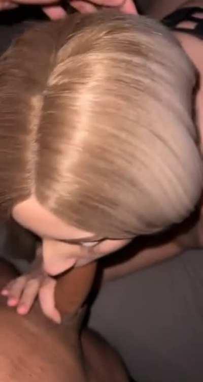 If we were friends i'd suck it anytime you pulled it out 😇