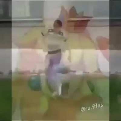 Can anyone tell me the name of this song?