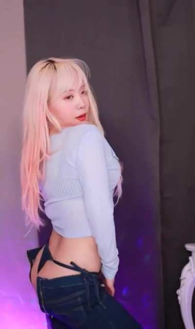 StarFruit DAMI legendary outfit 