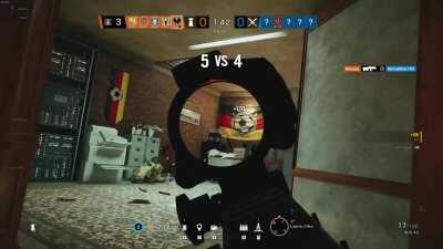 3 extremely stressful seconds for Montagne