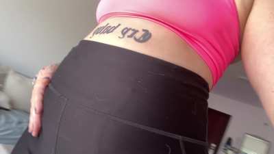 my hunger does not cease, and there is little room in my stomach, jump at 0nce!