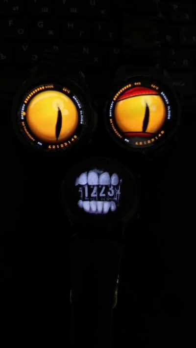 Creepy watch face combo