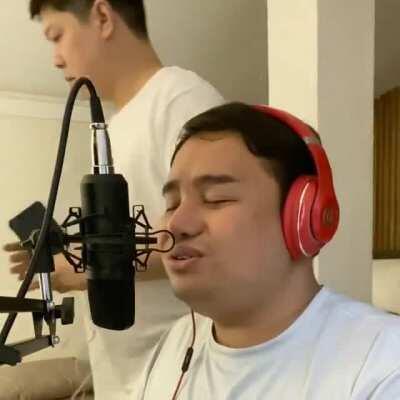 WCGW singing with your eyes closed