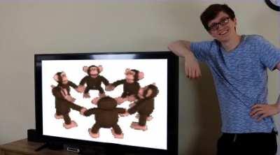 Scott presents monke
