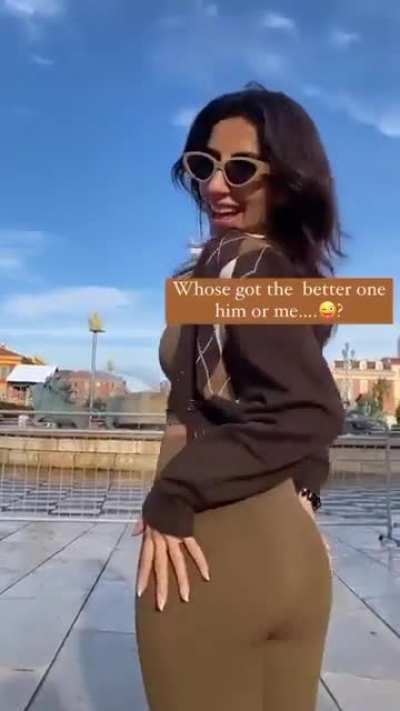 Parul Gulati🥵🥵