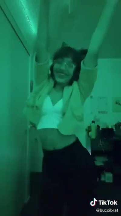 Buccibratt - Video #8387