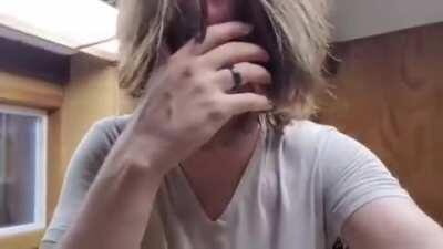 I want an oscar for this vine!!!