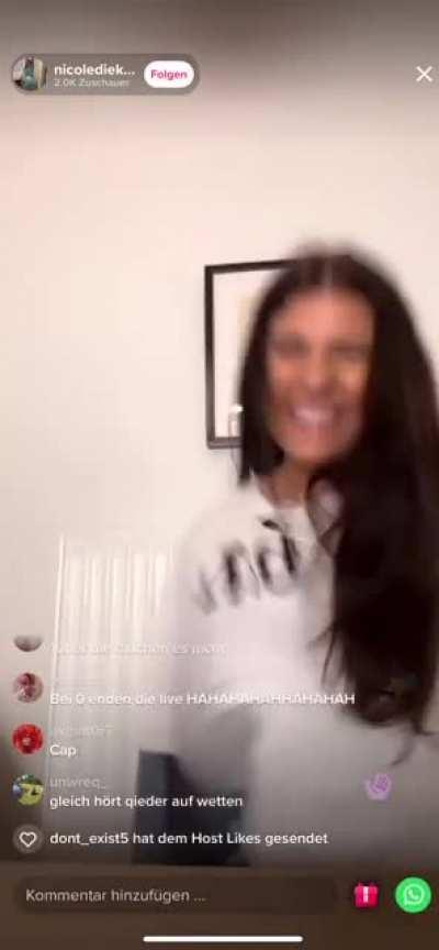 Loredana2 - Video #2605