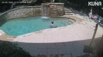 Sunbathing mom escapes death by seconds.
