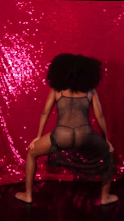 Let me bounce this ass for you